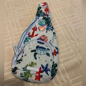 Super cute Vera Bradley sling bag!